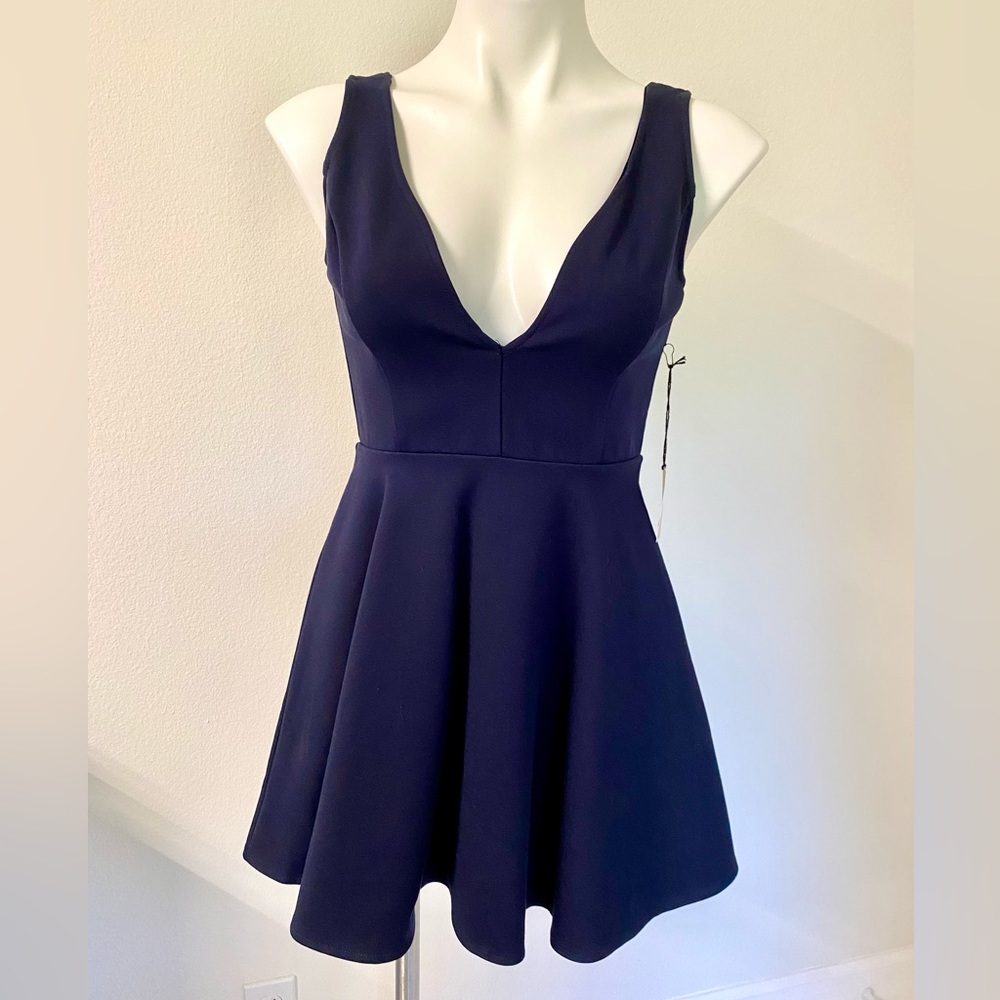Superdown Navy Skater Deep V Mini Flare Dress NWT Small Revolve
